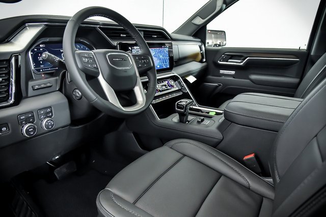 New 2026 GMC Sierra 1500 Denali w/ Denali Reserve Package image 7