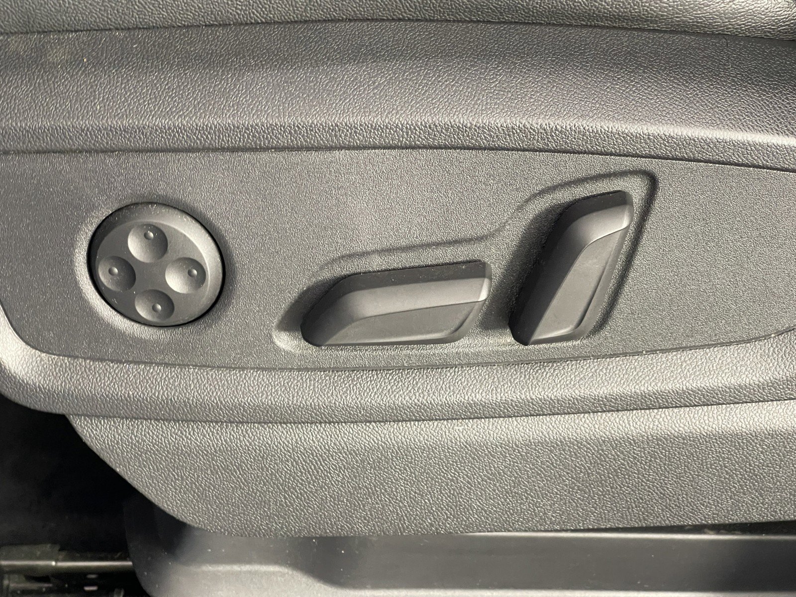 Used 2022 Audi Q5 2.0T Premium Plus w/ Premium Plus Package image 18