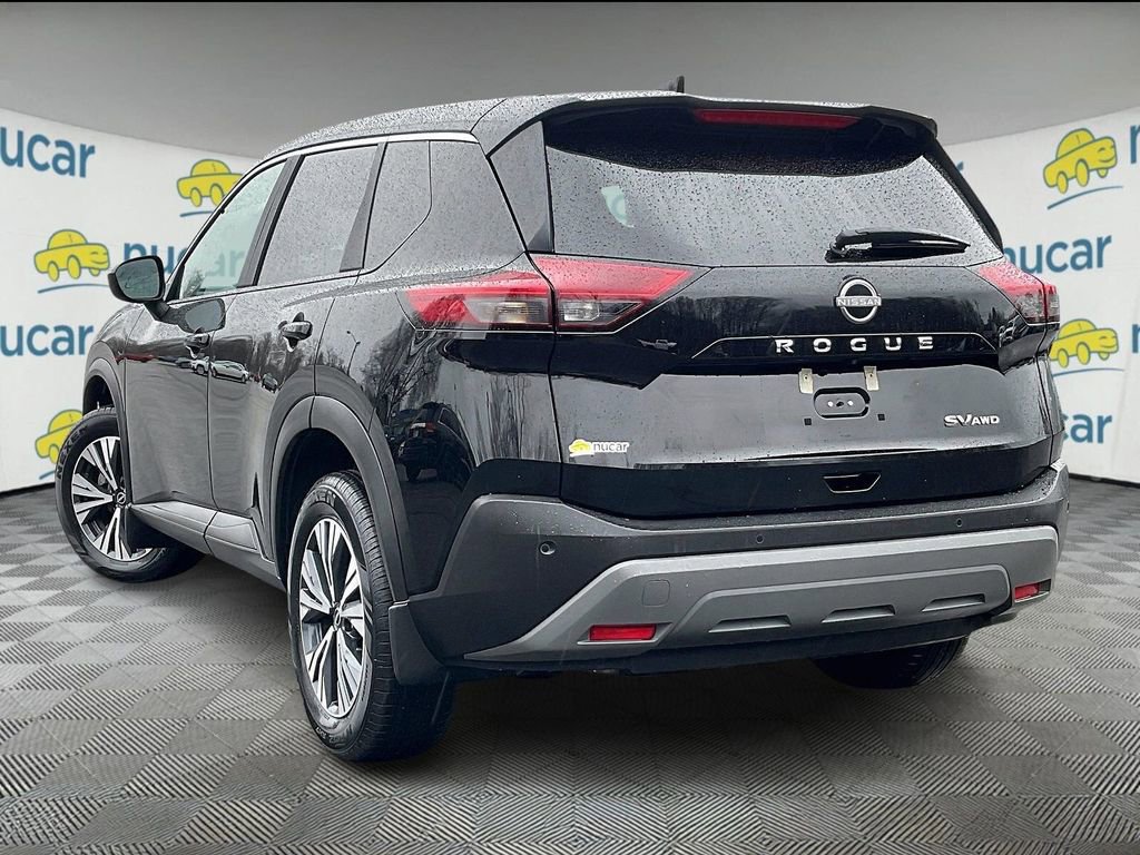 Used 2023 Nissan Rogue SV AWD/4WD image 4