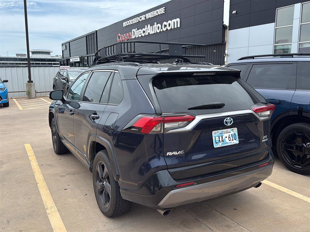 Used 2019 Toyota RAV4 XSE w/ Carpet Mat Package AWD/4WD image 11
