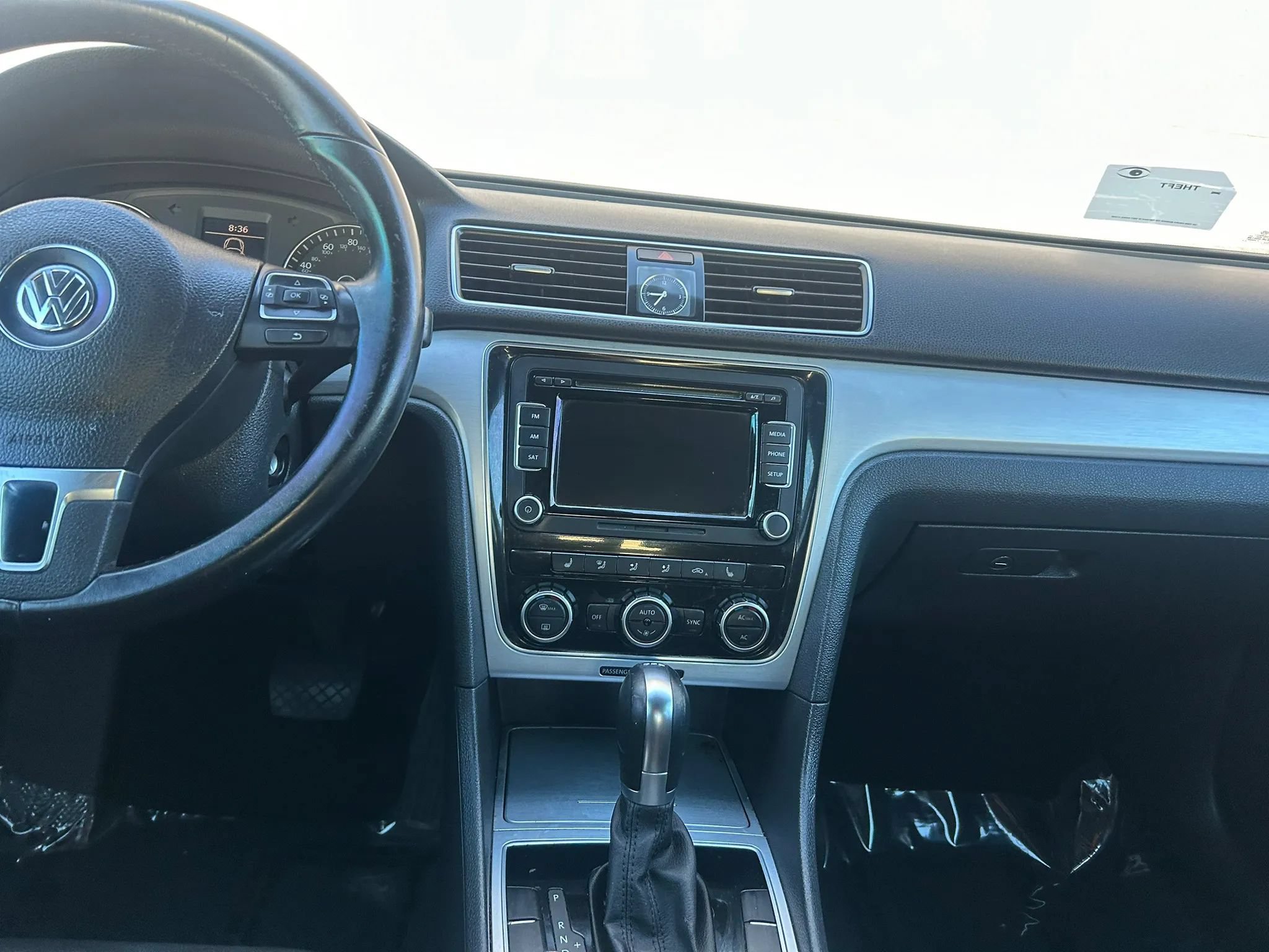 Used 2012 Volkswagen Passat TDI SE FWD image 19