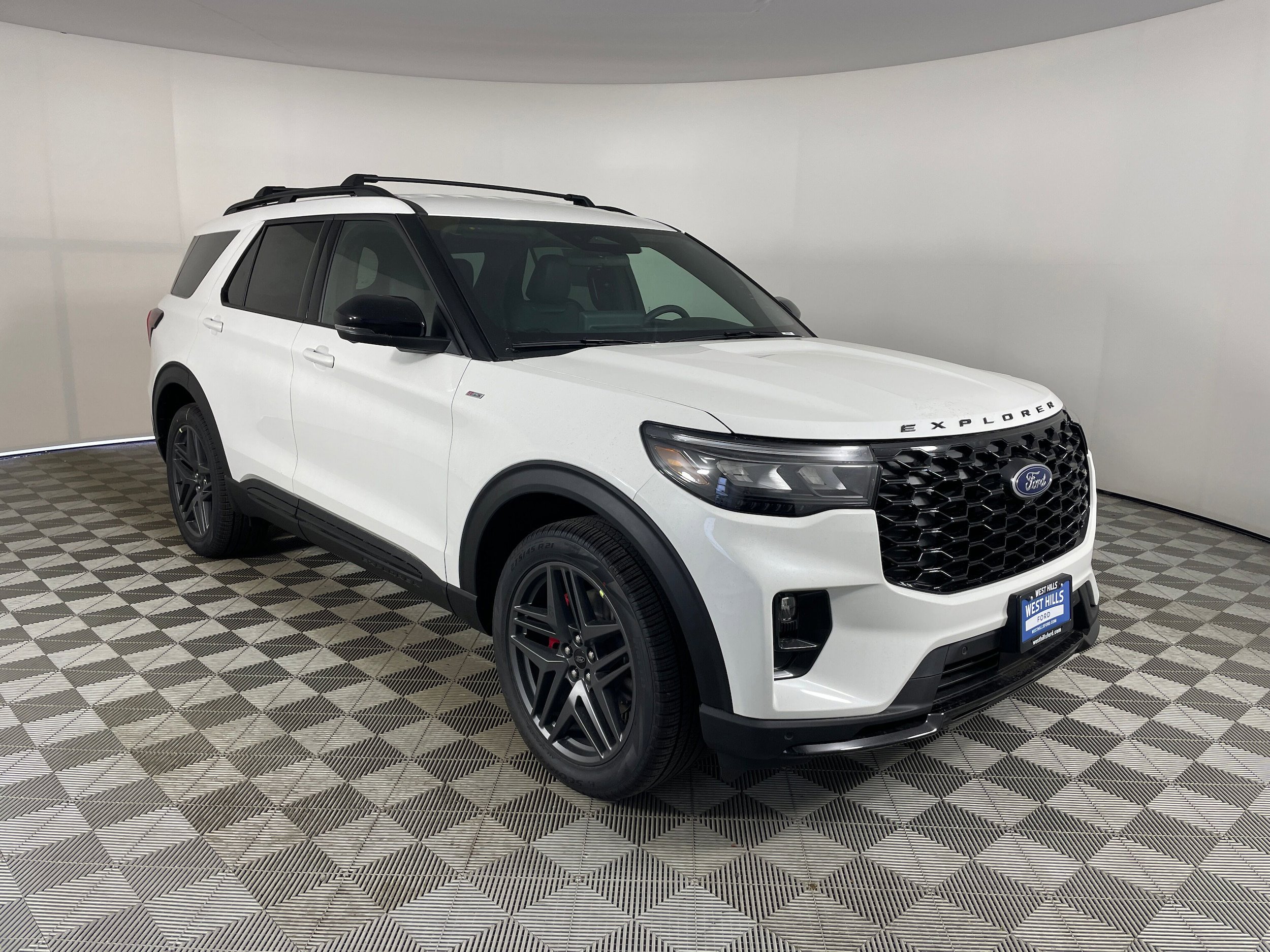 New 2026 Ford Explorer ST-Line AWD/4WD image 13