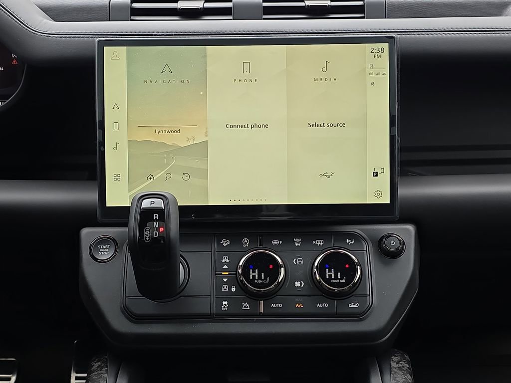 New 2026 Land Rover Defender 110 OCTA AWD/4WD image 19