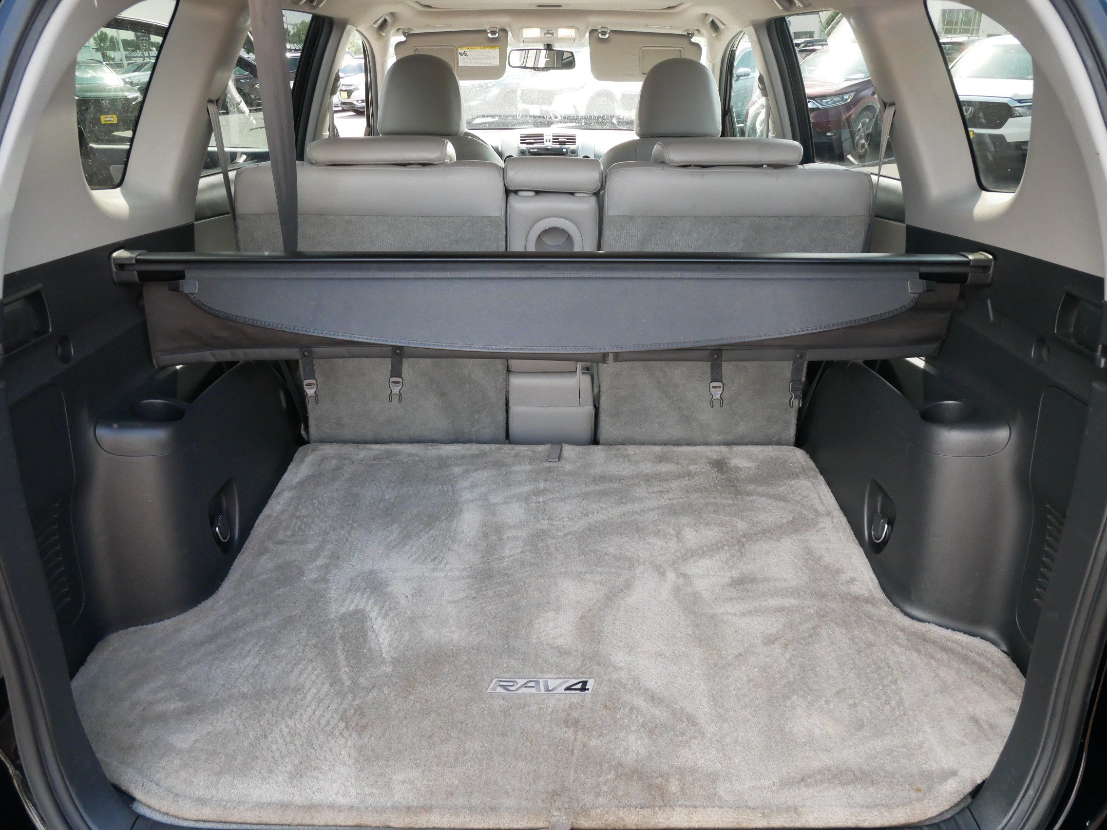 Used 2011 Toyota RAV4 Limited w/ Limited Extra Value Pkg AWD/4WD image 18