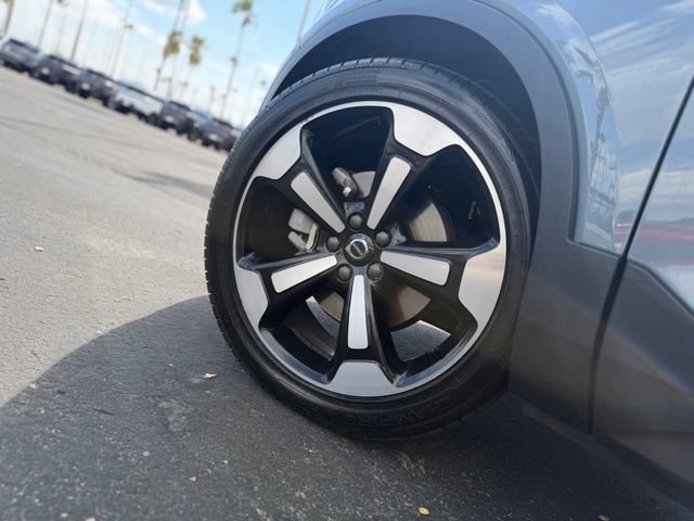 Used 2020 Volvo XC40 T5 Momentum AWD/4WD image 5