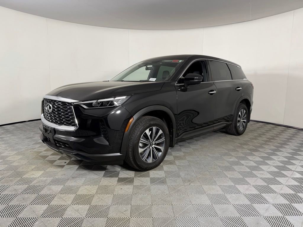 Used 2025 INFINITI QX60 Pure image 3