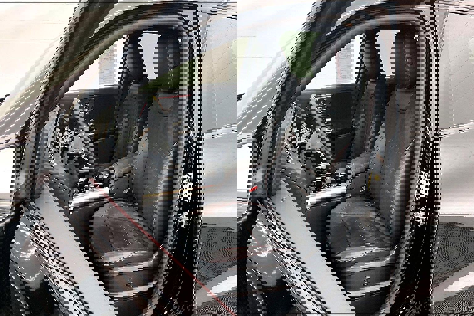 Certified 2022 Mercedes-Benz GLA 250 4MATIC image 16