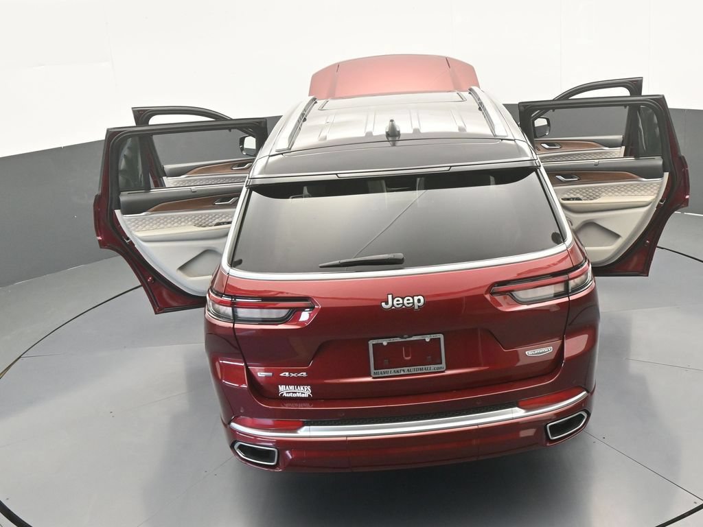 Used 2023 Jeep Grand Cherokee L Summit w/ Luxury Tech Group V AWD/4WD image 77