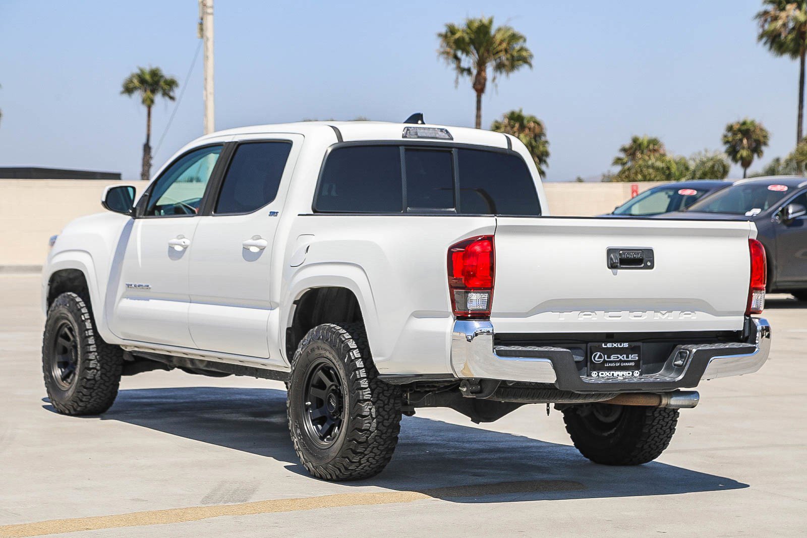 Used 2021 Toyota Tacoma SR5 RWD image 5