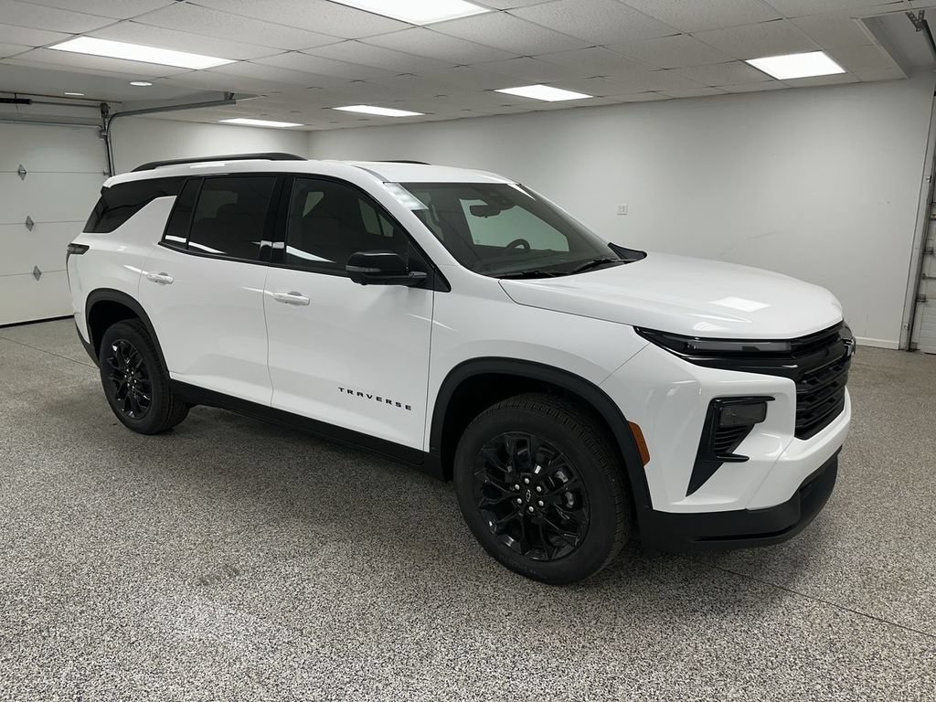 New 2026 Chevrolet Traverse LT w/ Midnight/Sport Edition AWD/4WD image 1