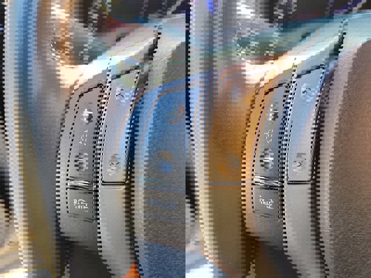 Used 2015 Lexus RX 450h FWD image 19