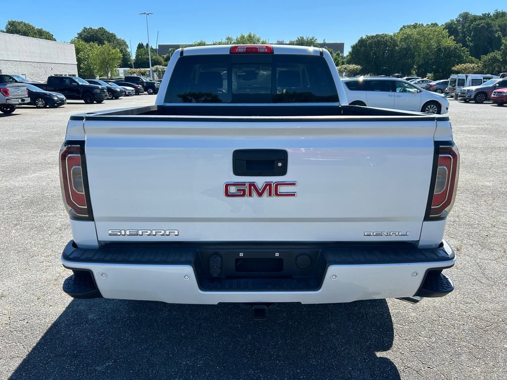 Used 2016 GMC Sierra 1500 Denali w/ Enhanced Driver Alert Package AWD/4WD image 5