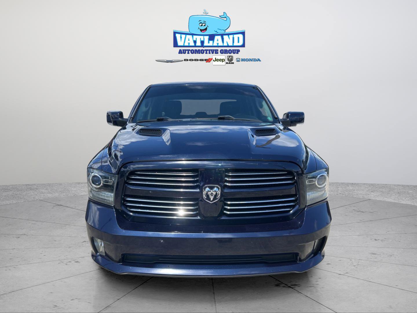 Used 2016 RAM 1500 Sport RWD image 8