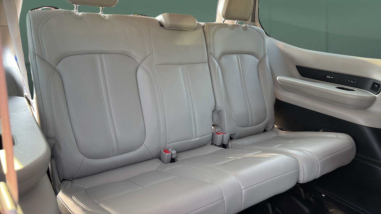 Used 2022 Jeep Wagoneer Series III w/ Flexible Seating Group AWD/4WD image 28
