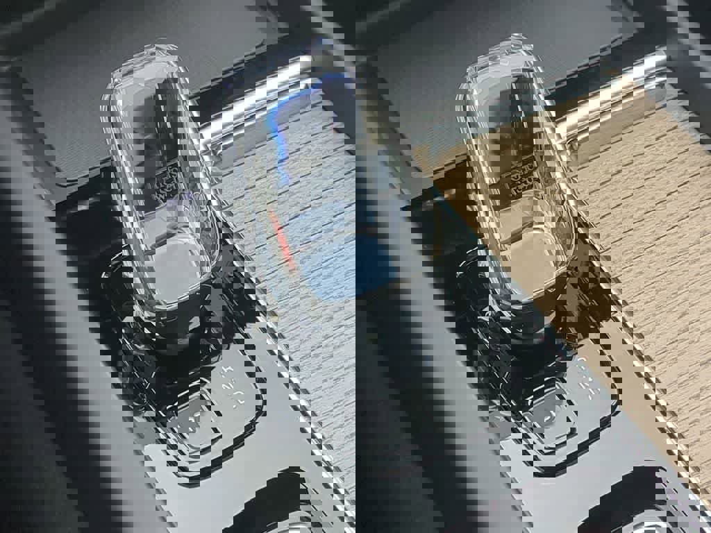 Certified 2026 Volvo XC60 B5 Plus w/ Protection Package Premier image 30