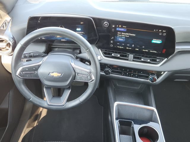 Used 2025 Chevrolet Equinox LT FWD image 27