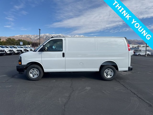 New 2025 Chevrolet Express 2500 w/ Enhanced Convenience Package image 4