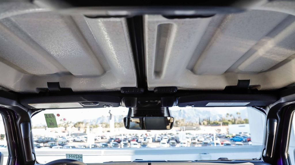 New 2026 Jeep Wrangler Unlimited Sahara AWD/4WD image 19