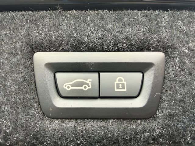 Used 2020 BMW 540i xDrive w/ Convenience Package image 7