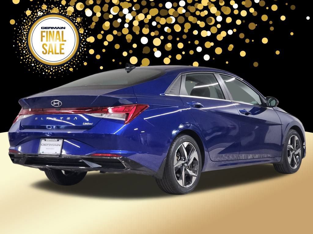 Used 2023 Hyundai Elantra Limited w/ Preferred Accessory Package image 6