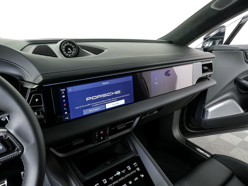 New 2026 Porsche Macan Turbo Electric image 13