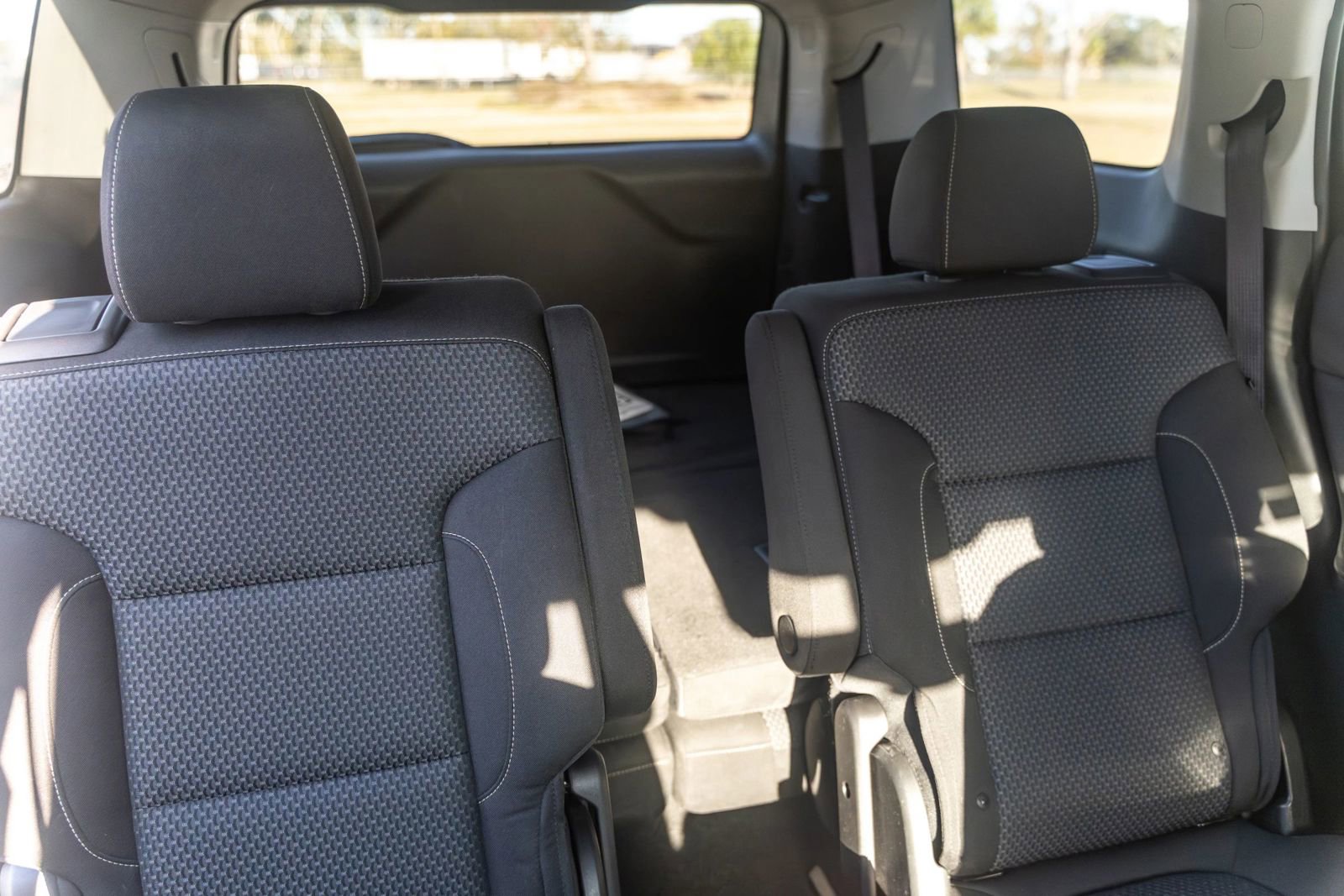Used 2021 GMC Acadia SLE image 11