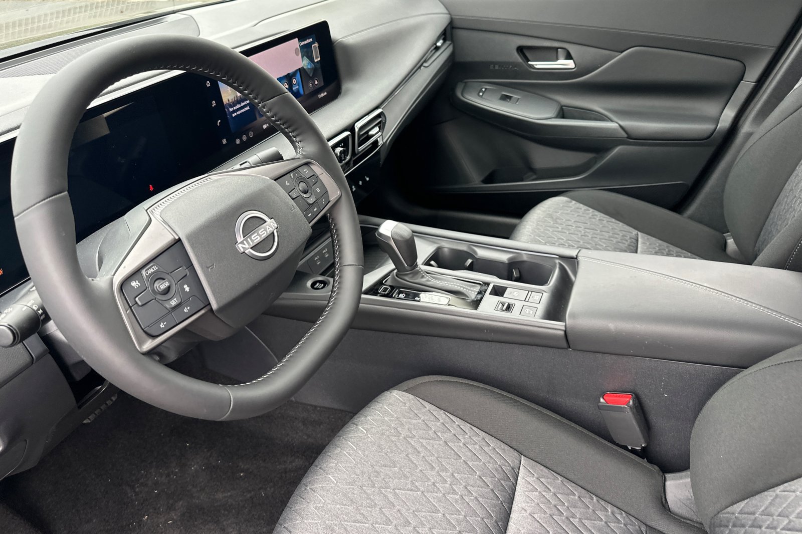 New 2026 Nissan Sentra SV w/ SV Convenience Package FWD image 10