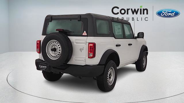 New 2025 Ford Bronco 4-Door image 7