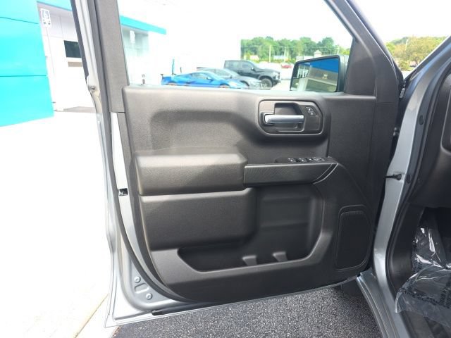 Used 2025 Chevrolet Silverado 1500 Custom AWD/4WD image 15