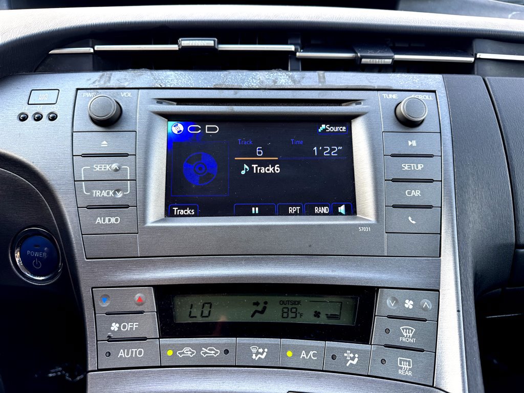 Used 2014 Toyota Prius Two image 4