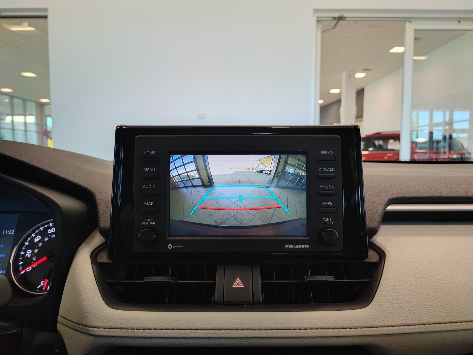 Used 2021 Toyota RAV4 XLE AWD/4WD image 14