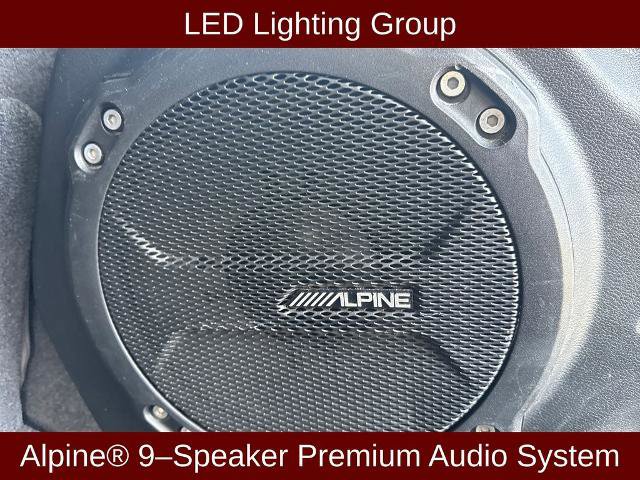 Used 2019 Jeep Wrangler Unlimited Sahara w/ Quick Order Package 24M Moab image 18