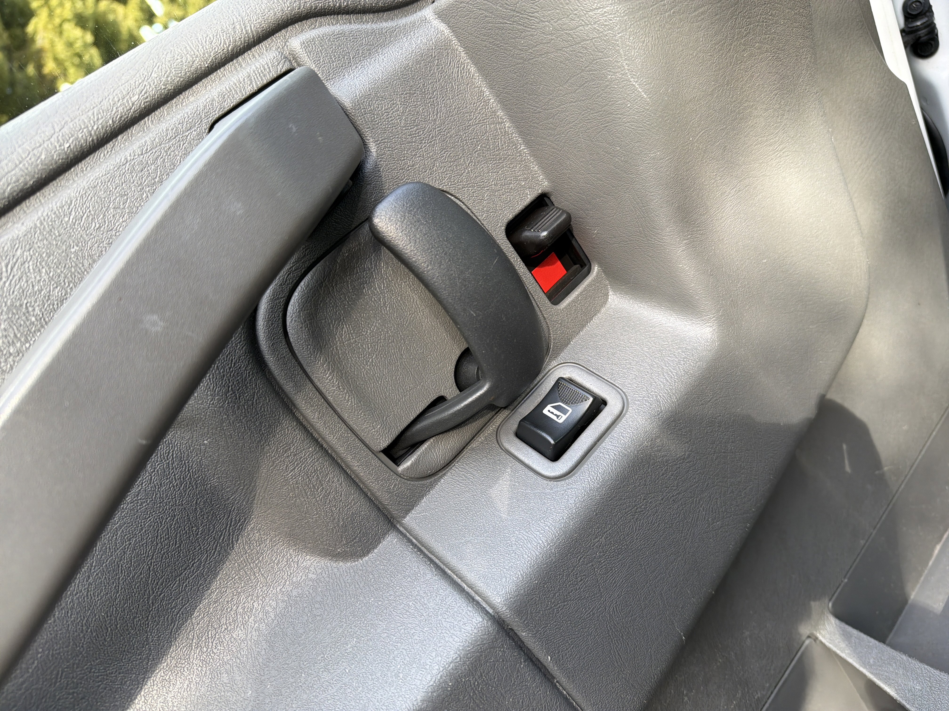 Used 2021 GMC Savana 2500 w/ Driver Convenience Package image 15