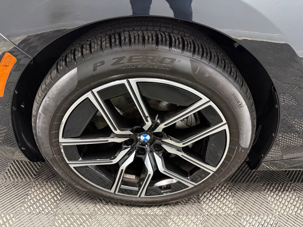 Used 2026 BMW 740i xDrive AWD/4WD image 21