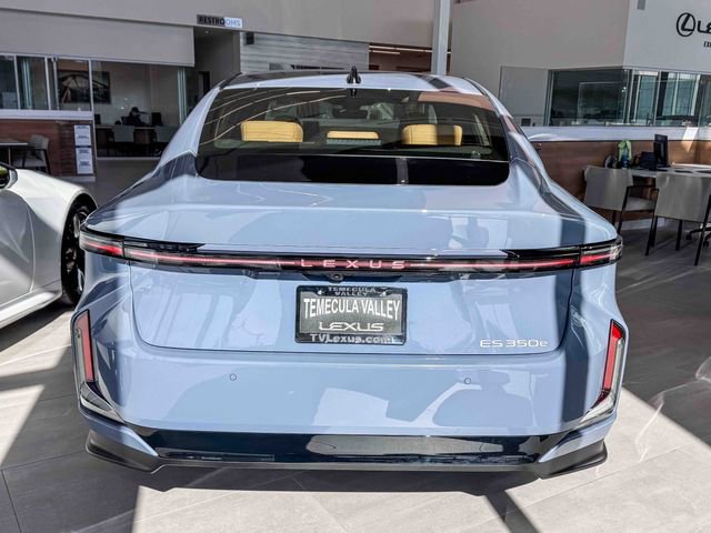 New 2026 Lexus ES 350e FWD image 7