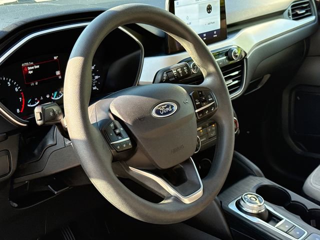 Used 2022 Ford Escape SE FWD image 18