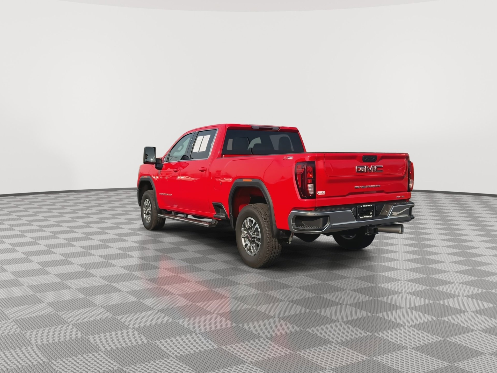 Used 2025 GMC Sierra 2500 SLE image 7