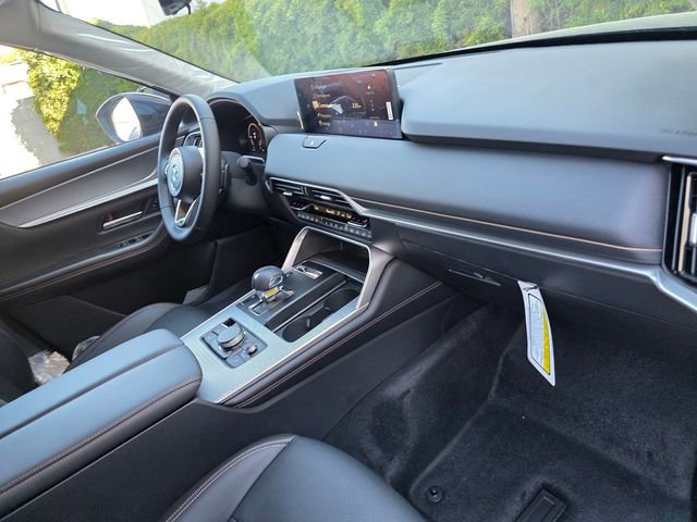 New 2026 MAZDA CX-90 Plug-In Hybrid w/ Preferred image 16