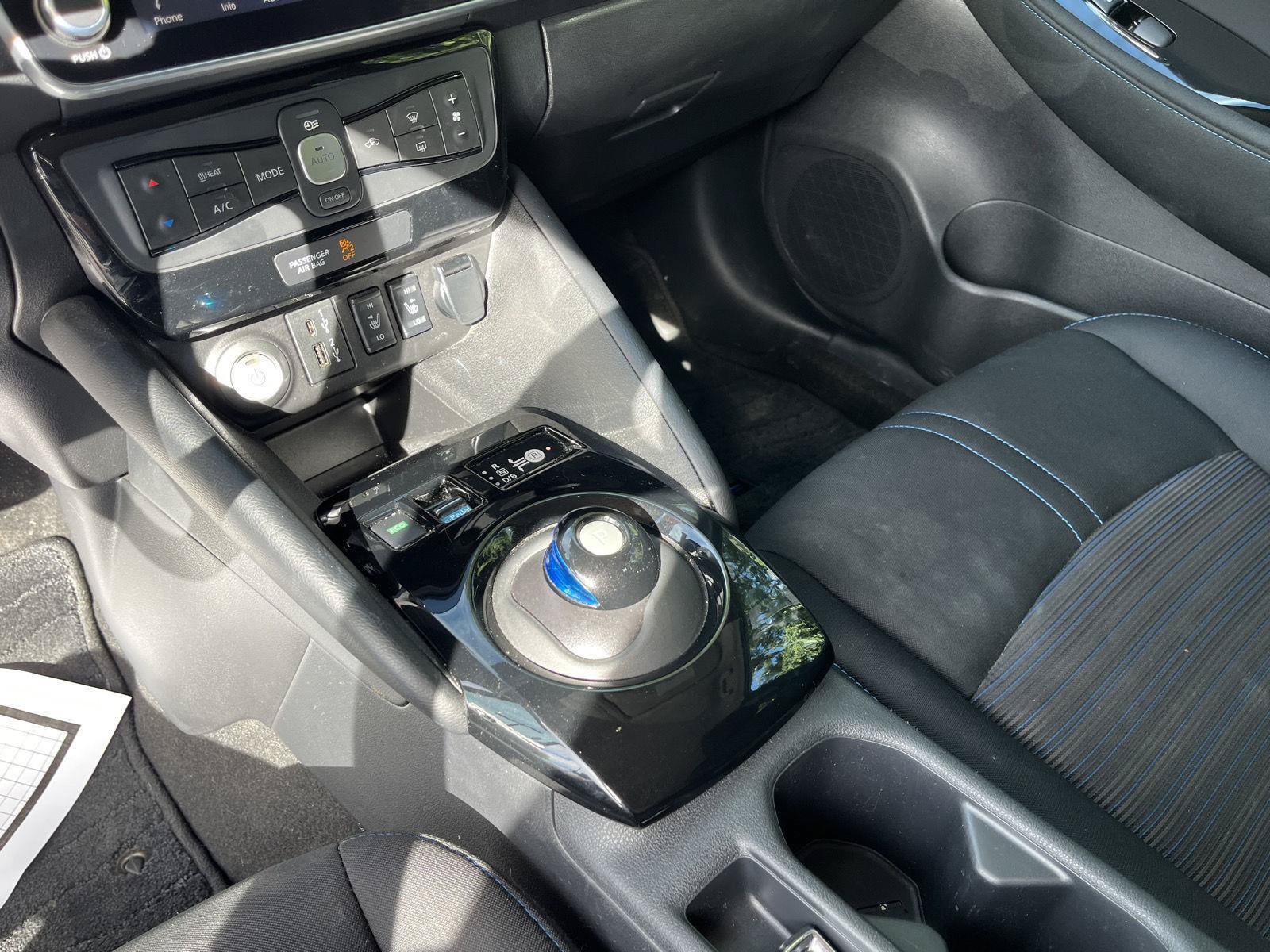 Certified 2025 Nissan Leaf SV Plus FWD image 24