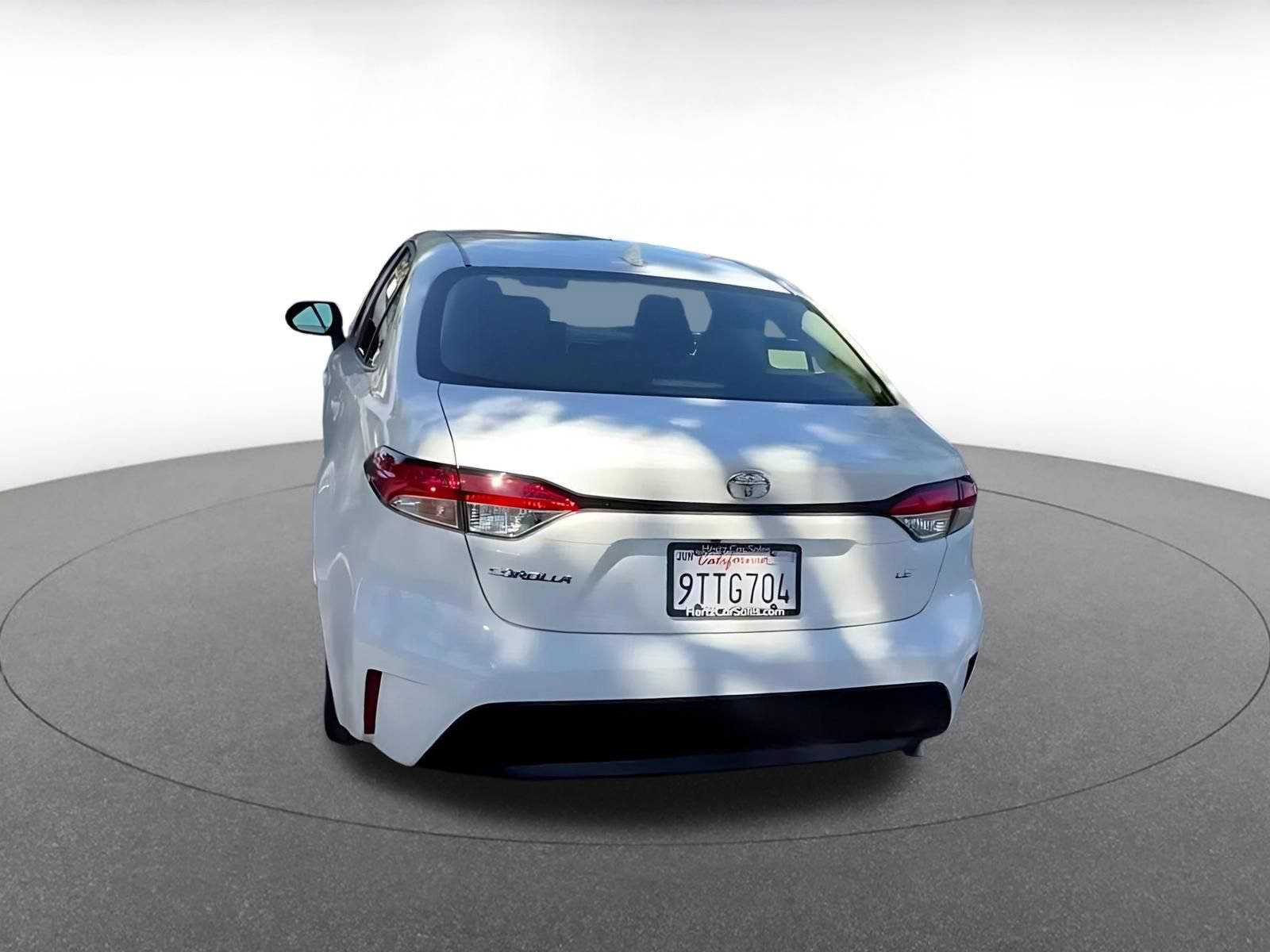 Used 2025 Toyota Corolla LE FWD image 10