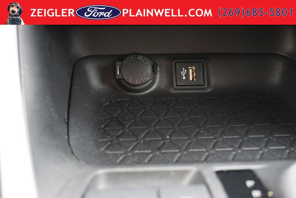 Used 2023 Toyota RAV4 LE AWD/4WD image 20