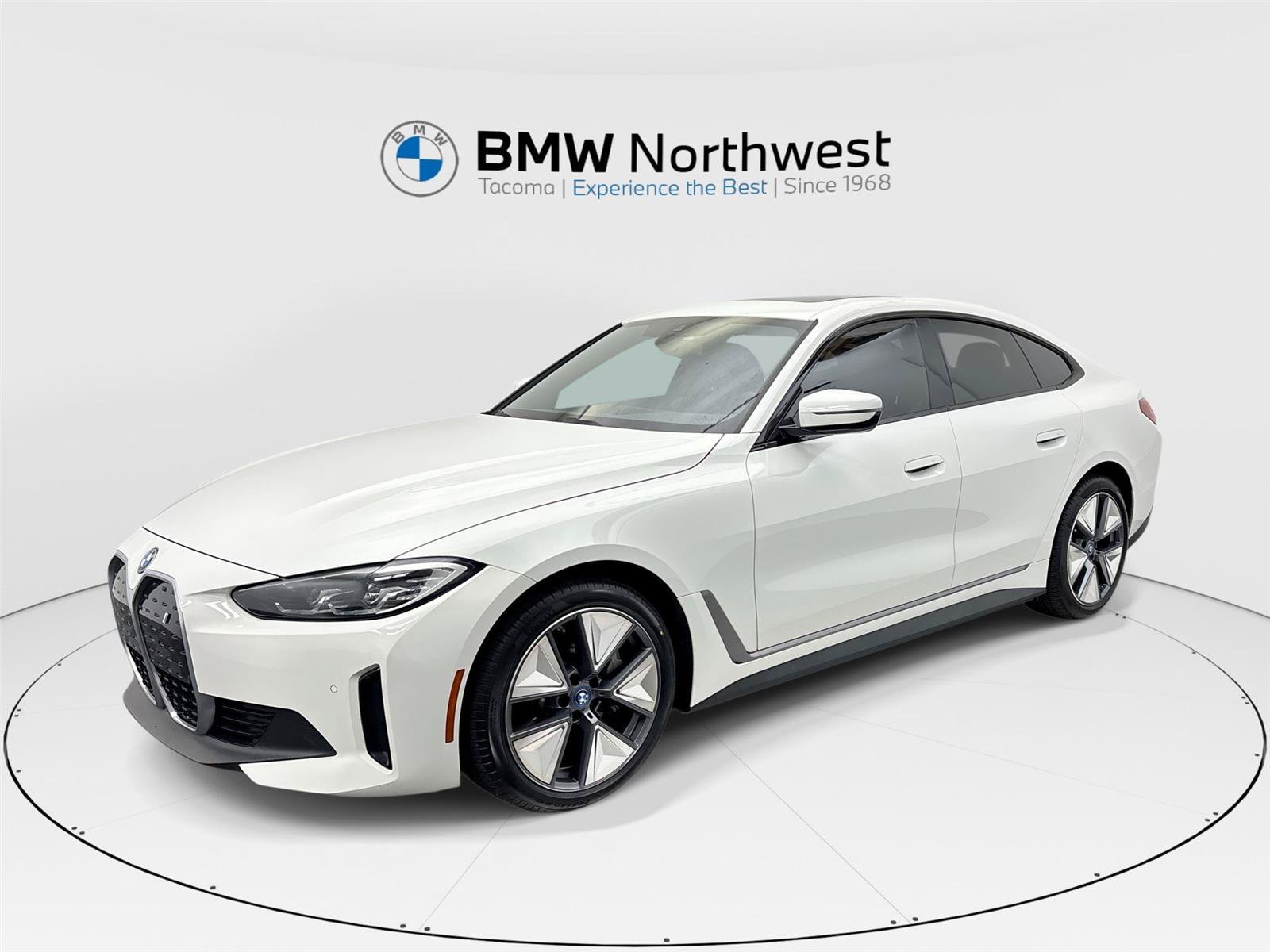 Used 2023 BMW i4 eDrive35 RWD image 1