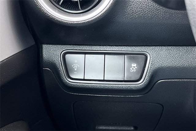 Used 2023 Kia Forte LXS image 34