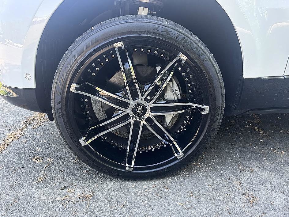 Used 2018 Land Rover Range Rover Sport HSE image 8