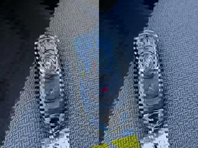 Used 2020 Buick Encore GX Select image 29