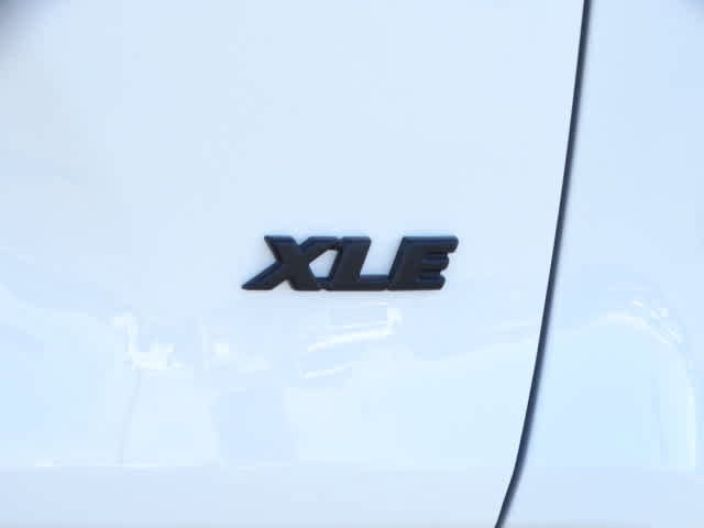 Used 2024 Toyota RAV4 XLE w/ Convenience Package image 22