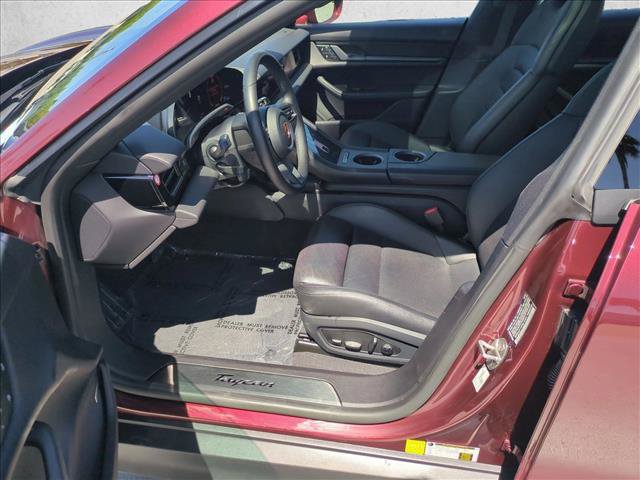 Used 2023 Porsche Taycan RWD image 17