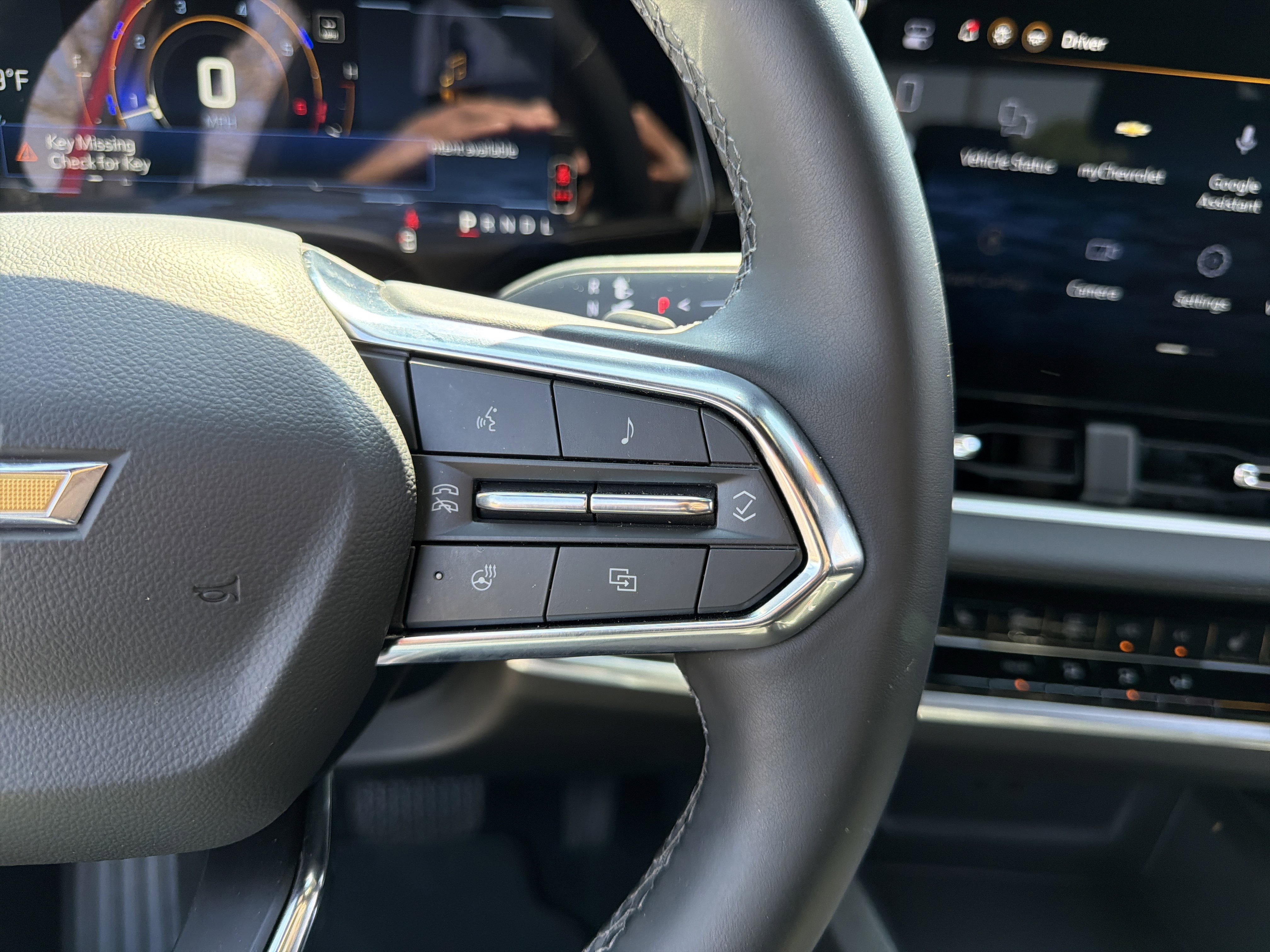 Used 2026 Chevrolet Equinox LT w/ Safety and Technology Package image 24