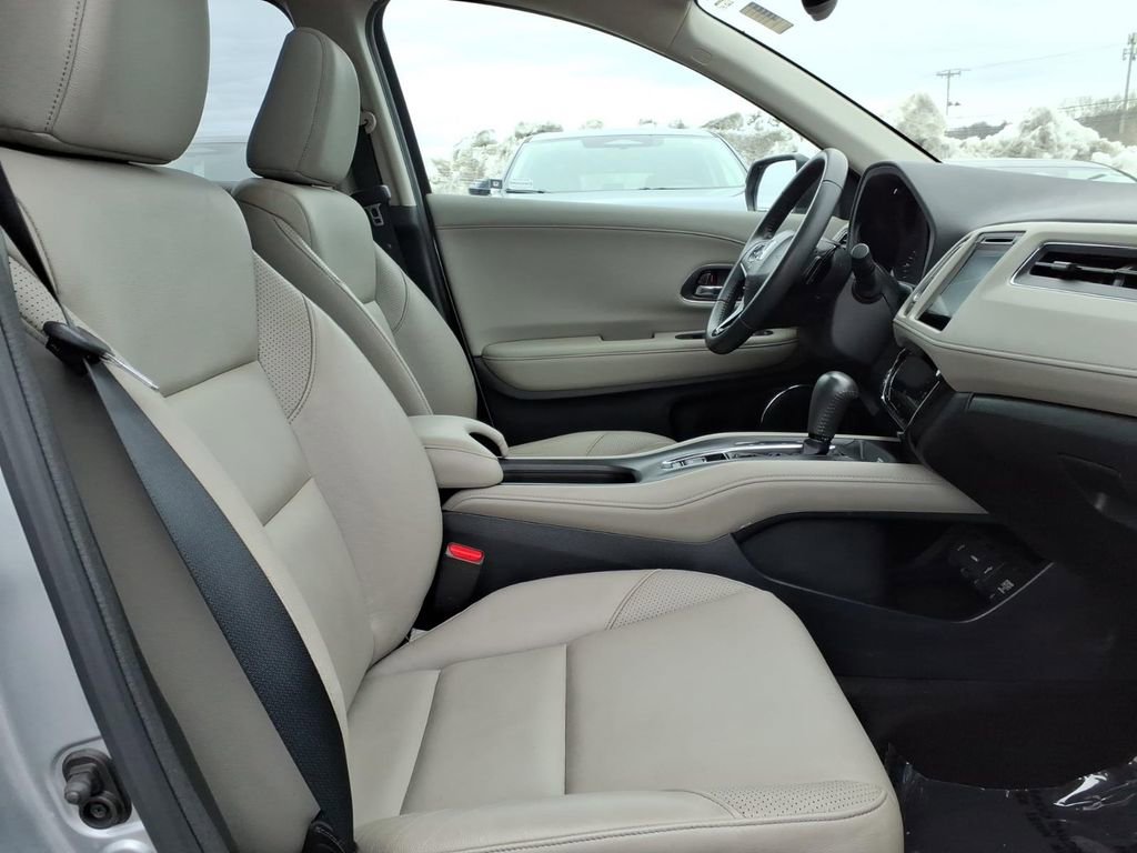 Used 2018 Honda HR-V EX-L image 5