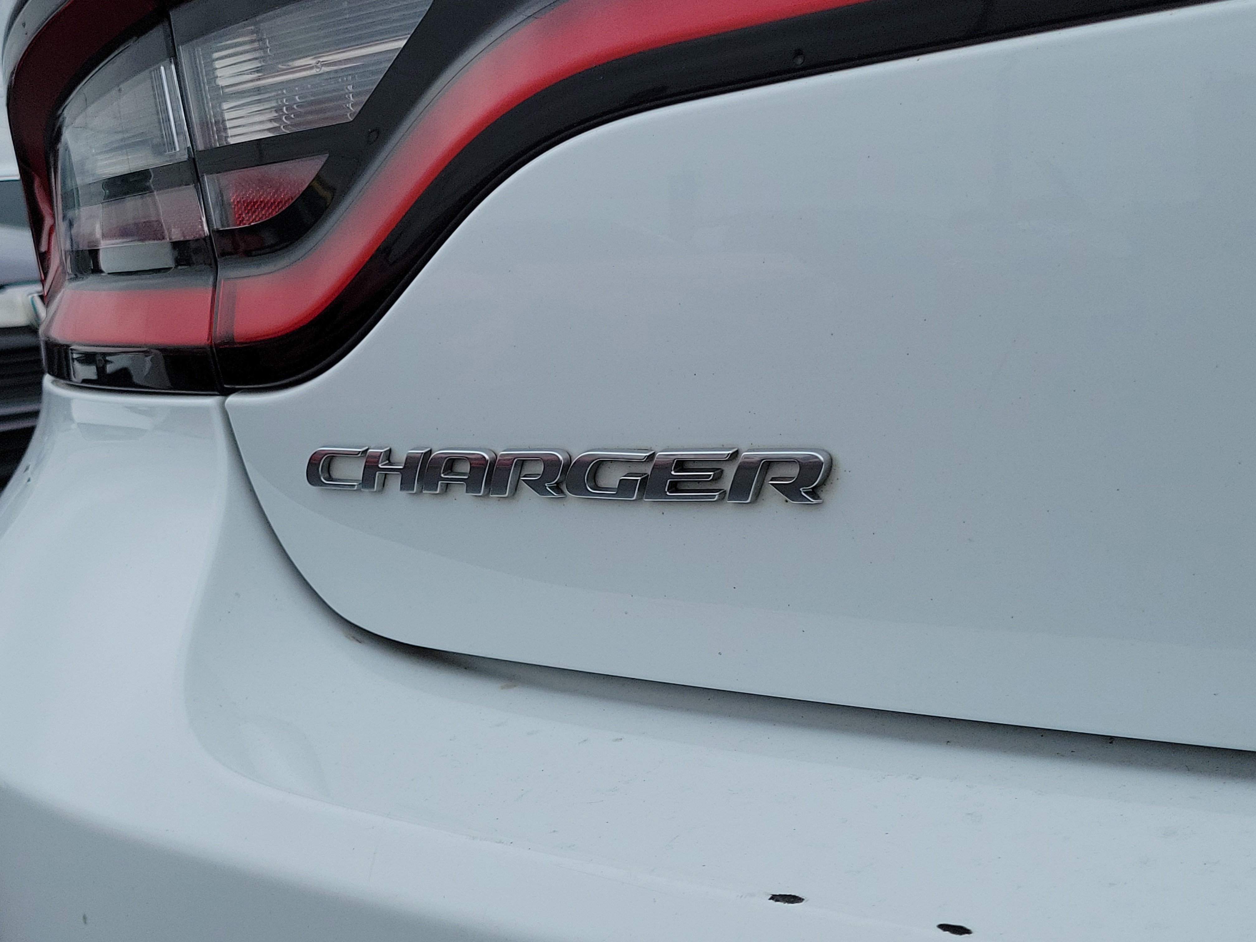 Used 2023 Dodge Charger SXT image 6